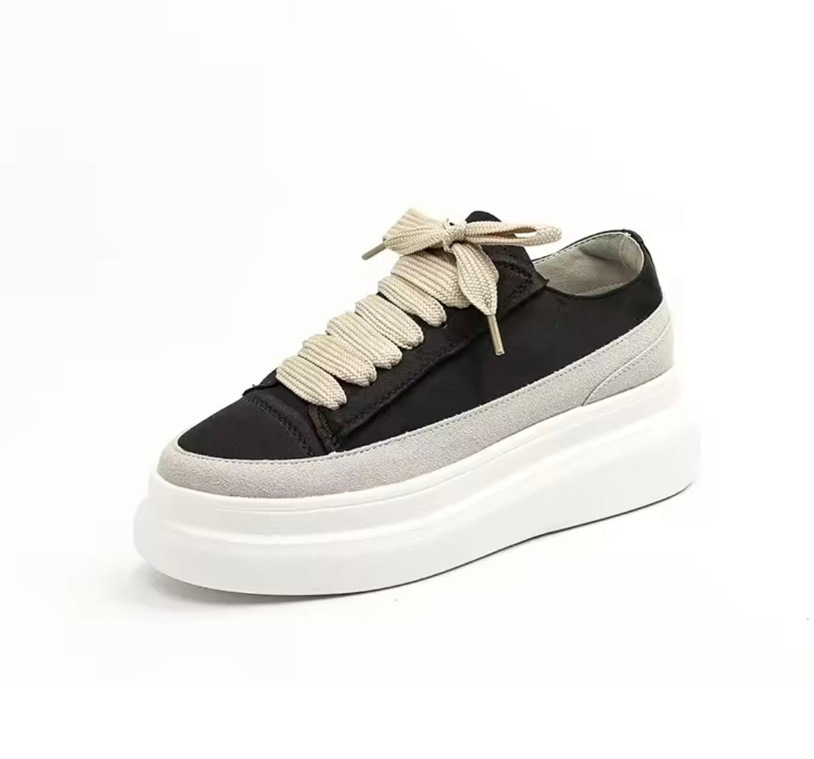 Veronica Trainers