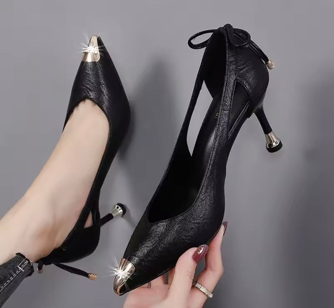 Sylvie Pumps