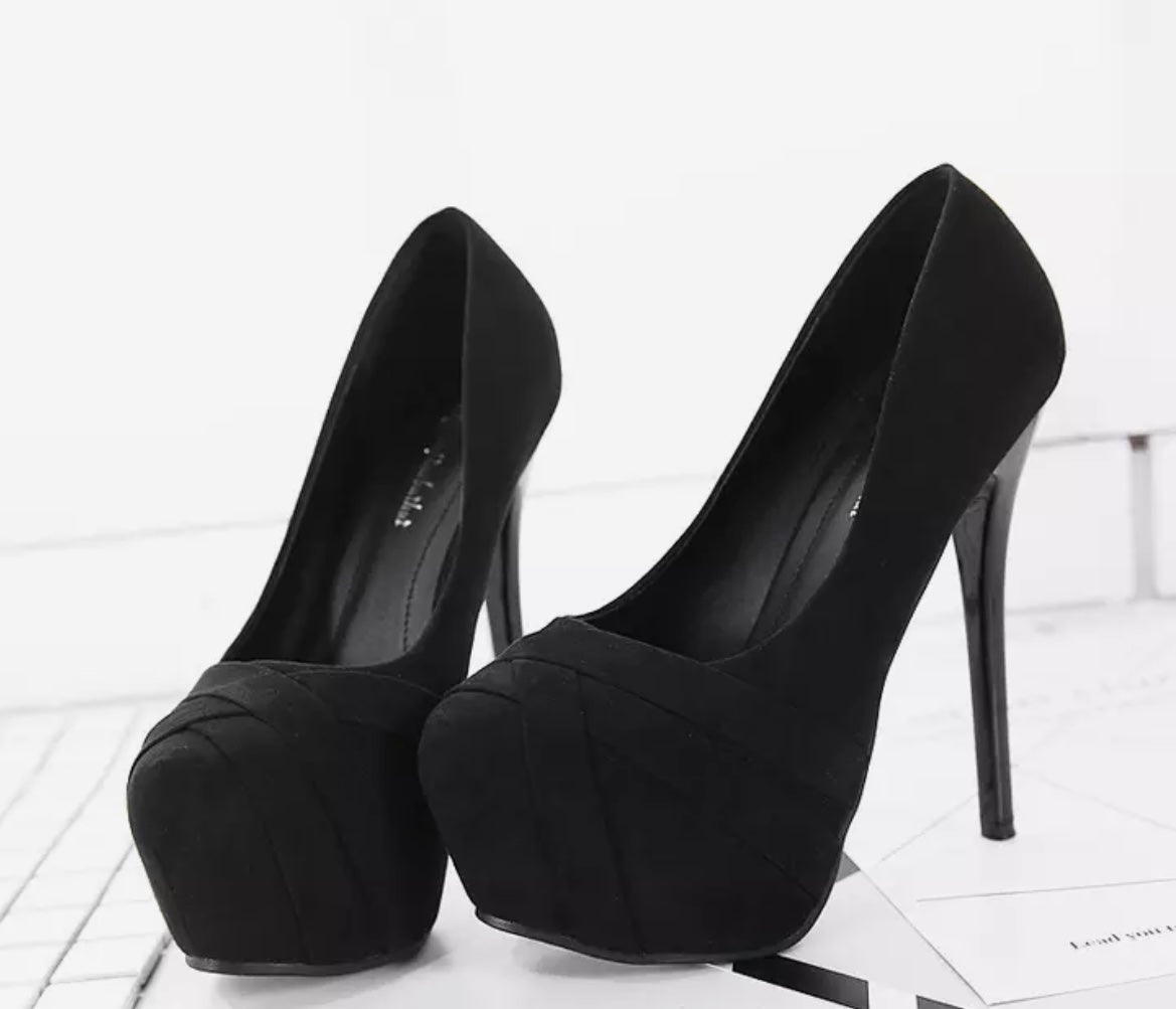 Black bandage high heeled pump shoes