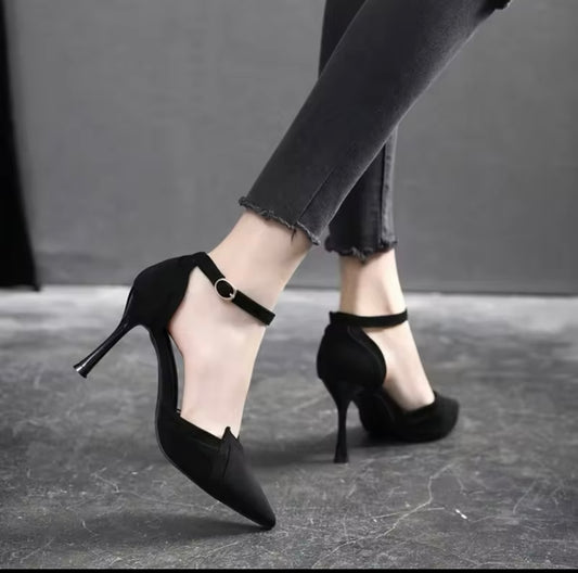 Beatrice Heels - Black - Size 2 (eu34) Heel 5cm  In Stock