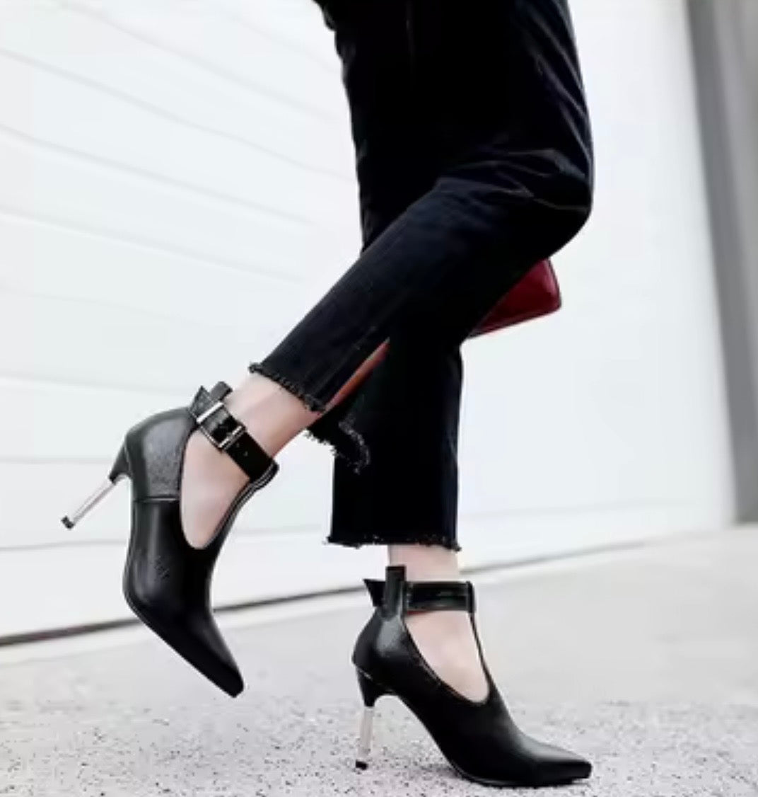 Leanne Heels