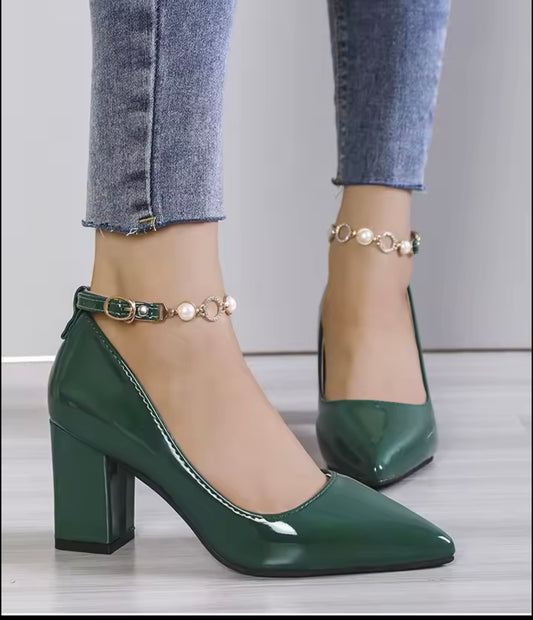 Emma Gold Chain Pumps