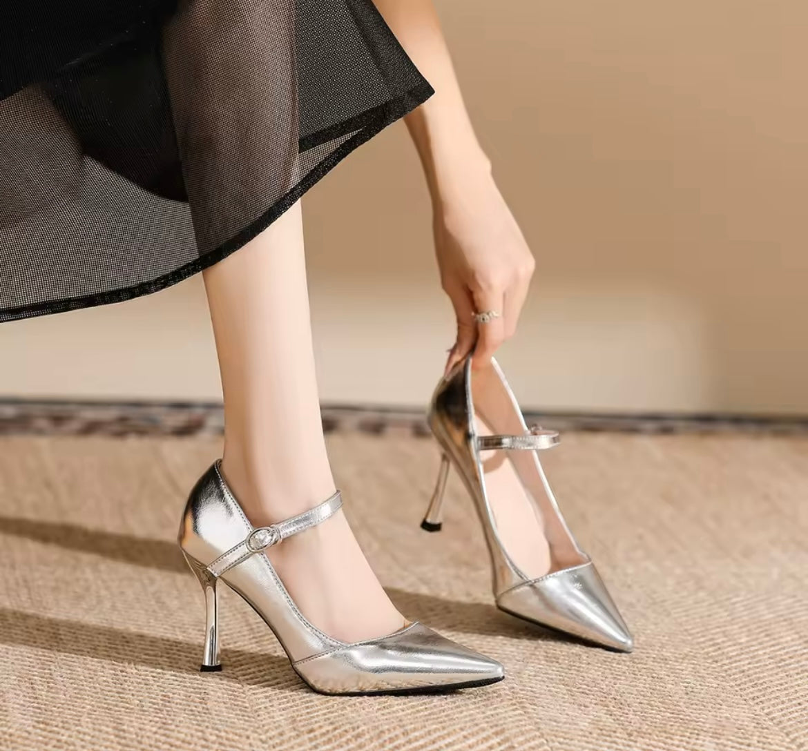Emily Pumps