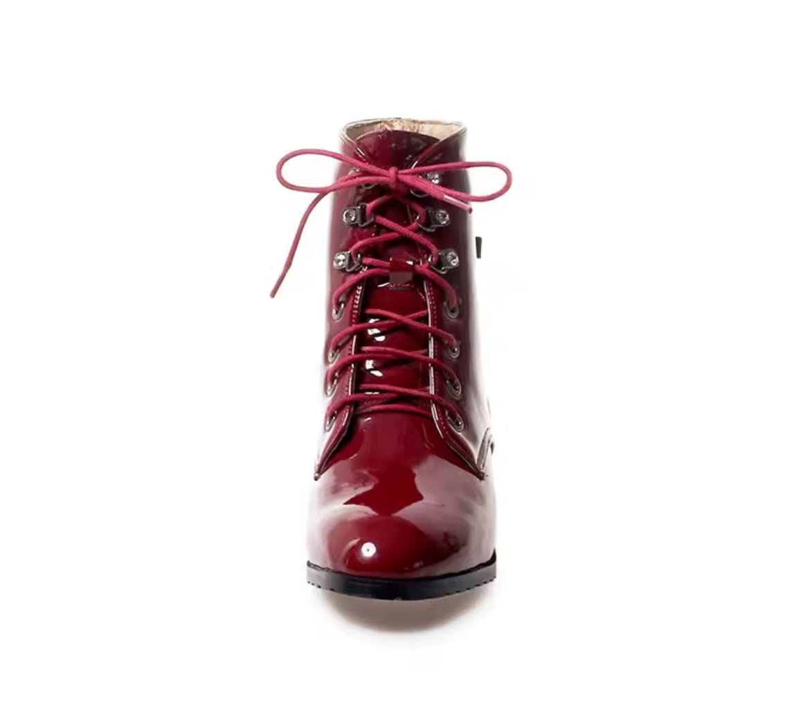 Dulcie Boots