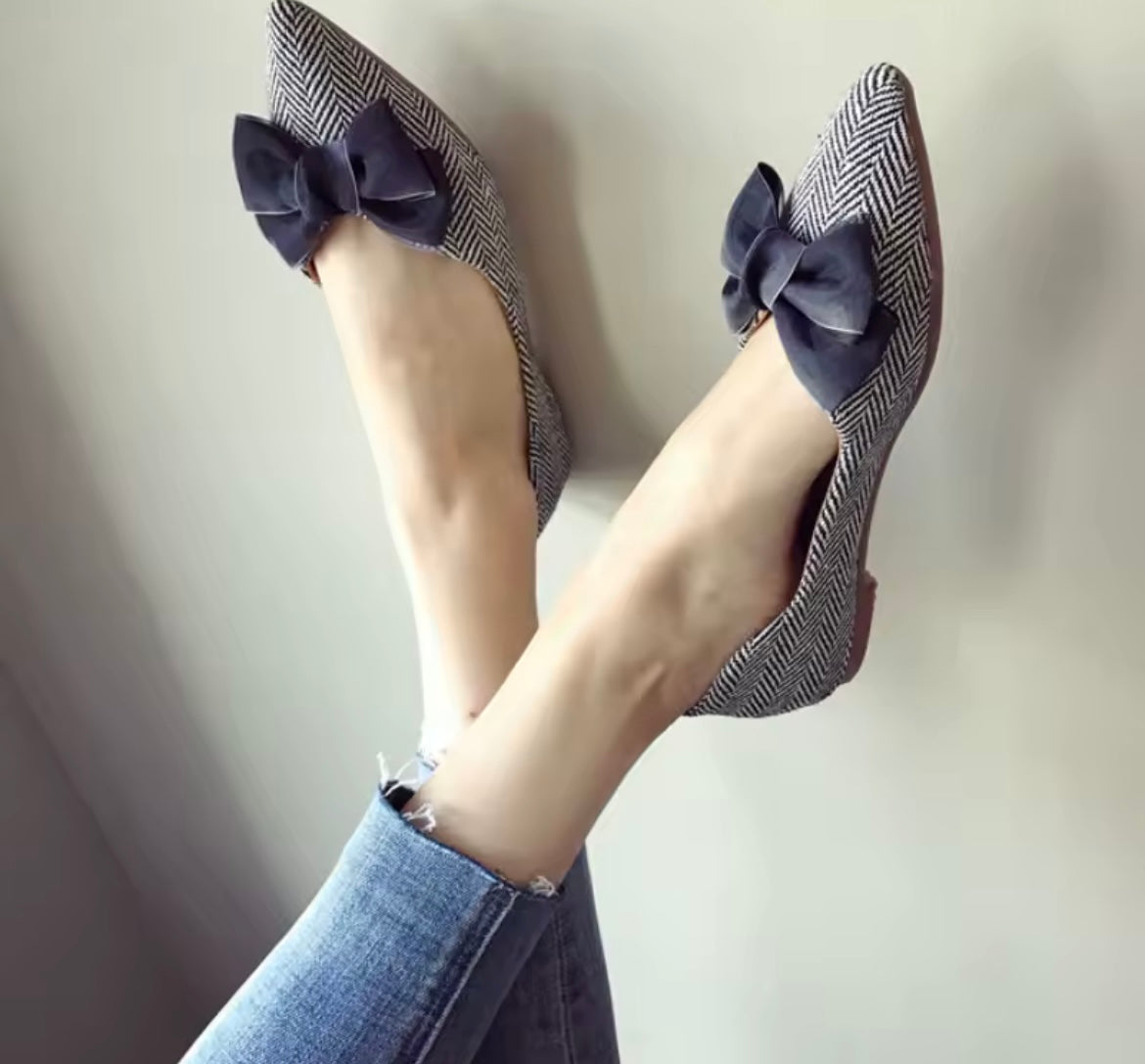 Delia Bow Flats