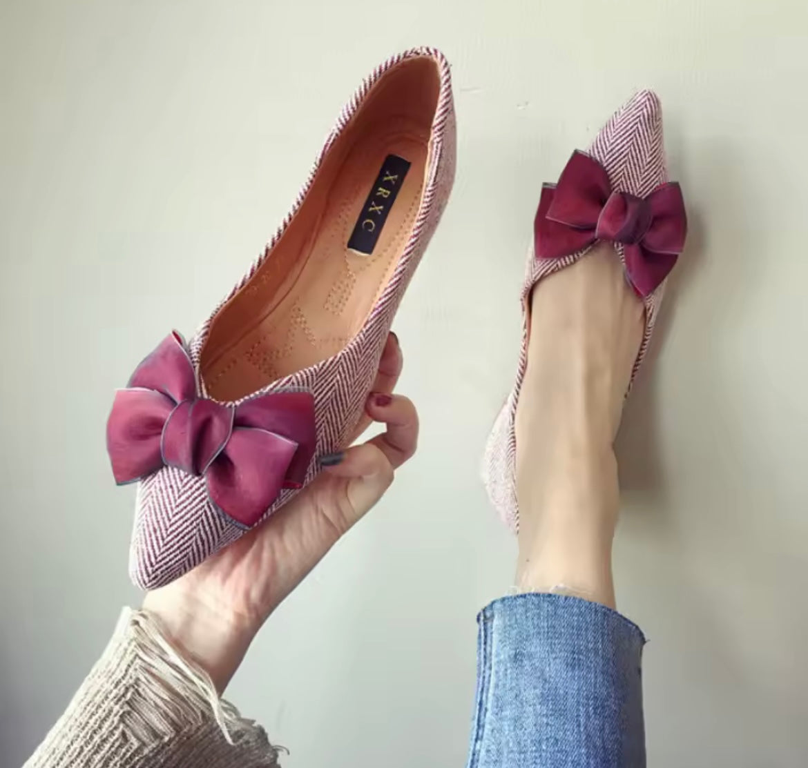 Delia Bow Flats