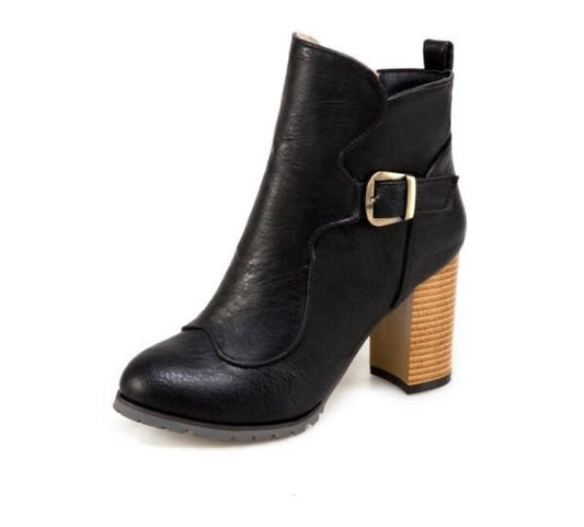 Lyla Ankle Boot - (Size 2 eu34)- Black - IN STOCK